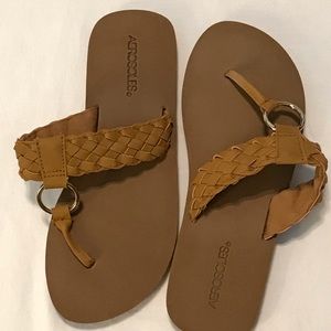 Aerosole sandals with leather straps, worn once!